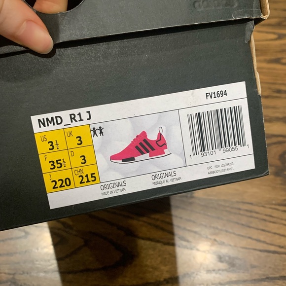 Good Condition Adidas NMD R1 Shoes Kids US Size 3.5 Pink & Black - Picture 16 of 16